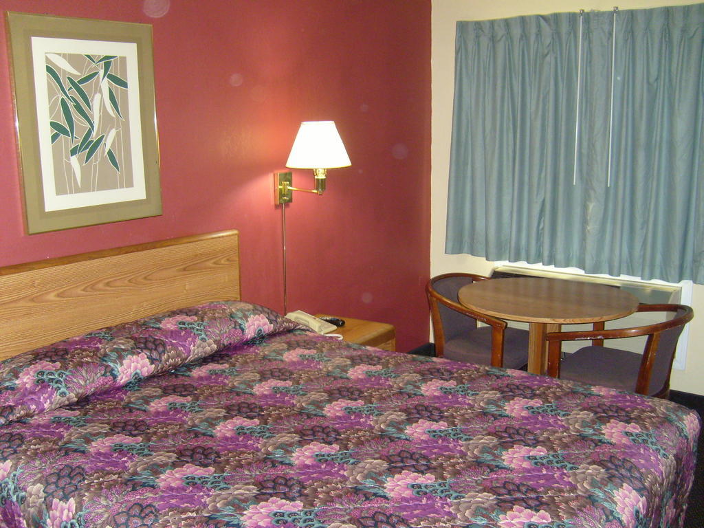 Cascade City Center Motel Lebanon Ruang foto