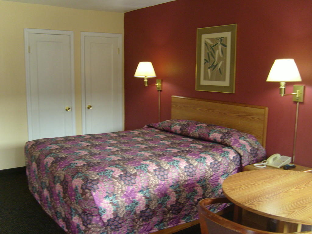 Cascade City Center Motel Lebanon Ruang foto